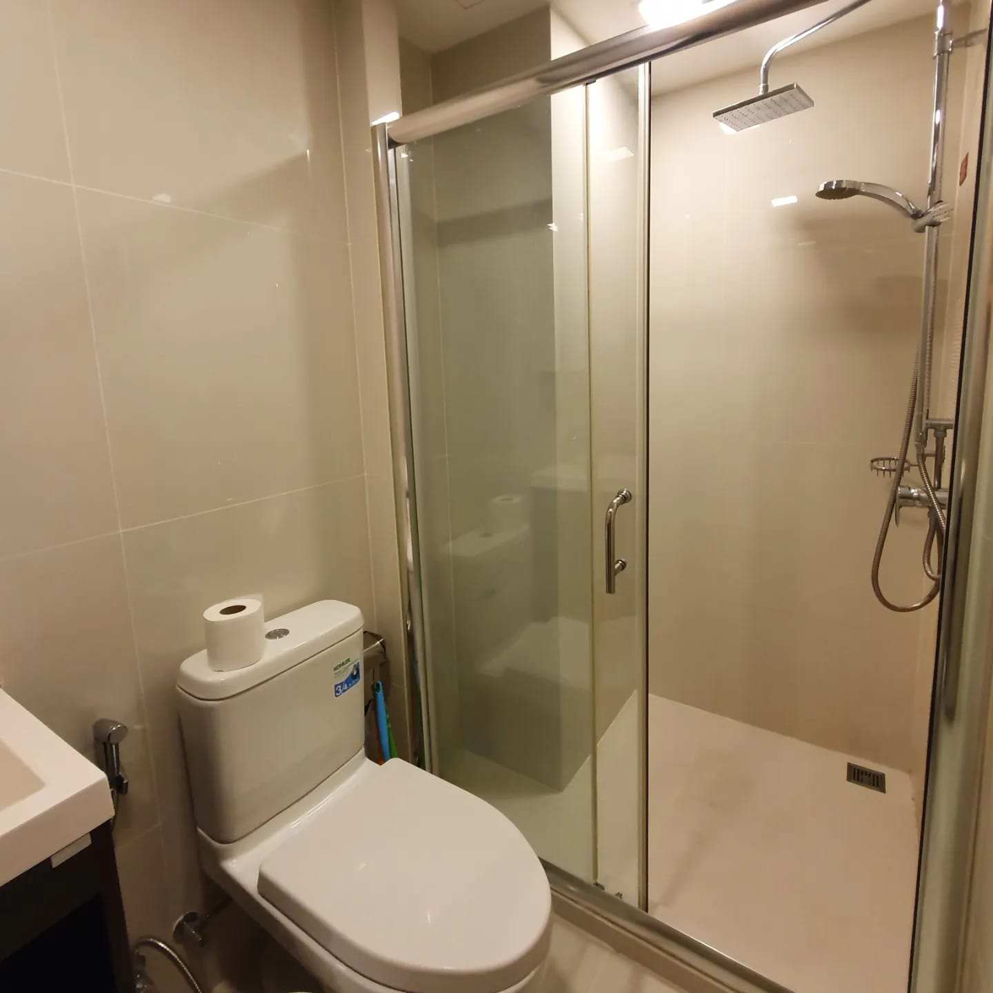 ปล่อยเช่าคอนโด Na Veera Phahol - Ari (ณ วีรา พหล - อารีย์) - 1ห้องนอน 1ห้องน้ำ 1ห้องนั่งเล่น - ใกล้ BTS อารีย์ / เอไอเอส ทาวเวอร์ / ธนาคารออมสิน - ขนาดห้อง 26 ตรม. ชั้น 5