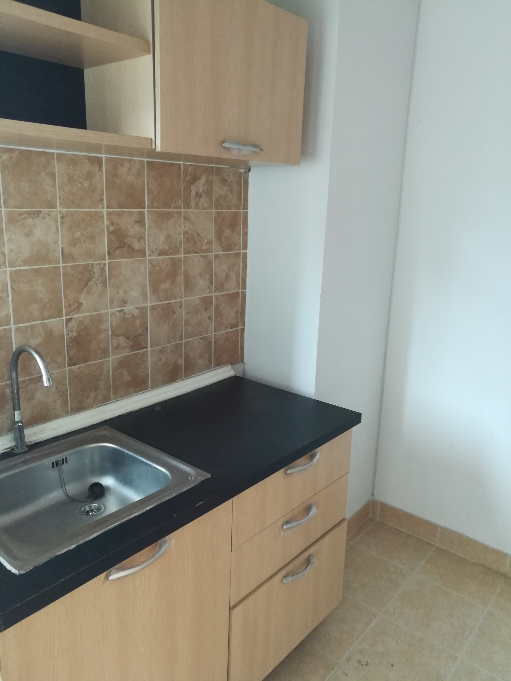 ให้เช่าคอนโดรีเจ้นท์ โฮม 10 ห้องใหญ่ใกล้แยกวงเวียนบางเขน