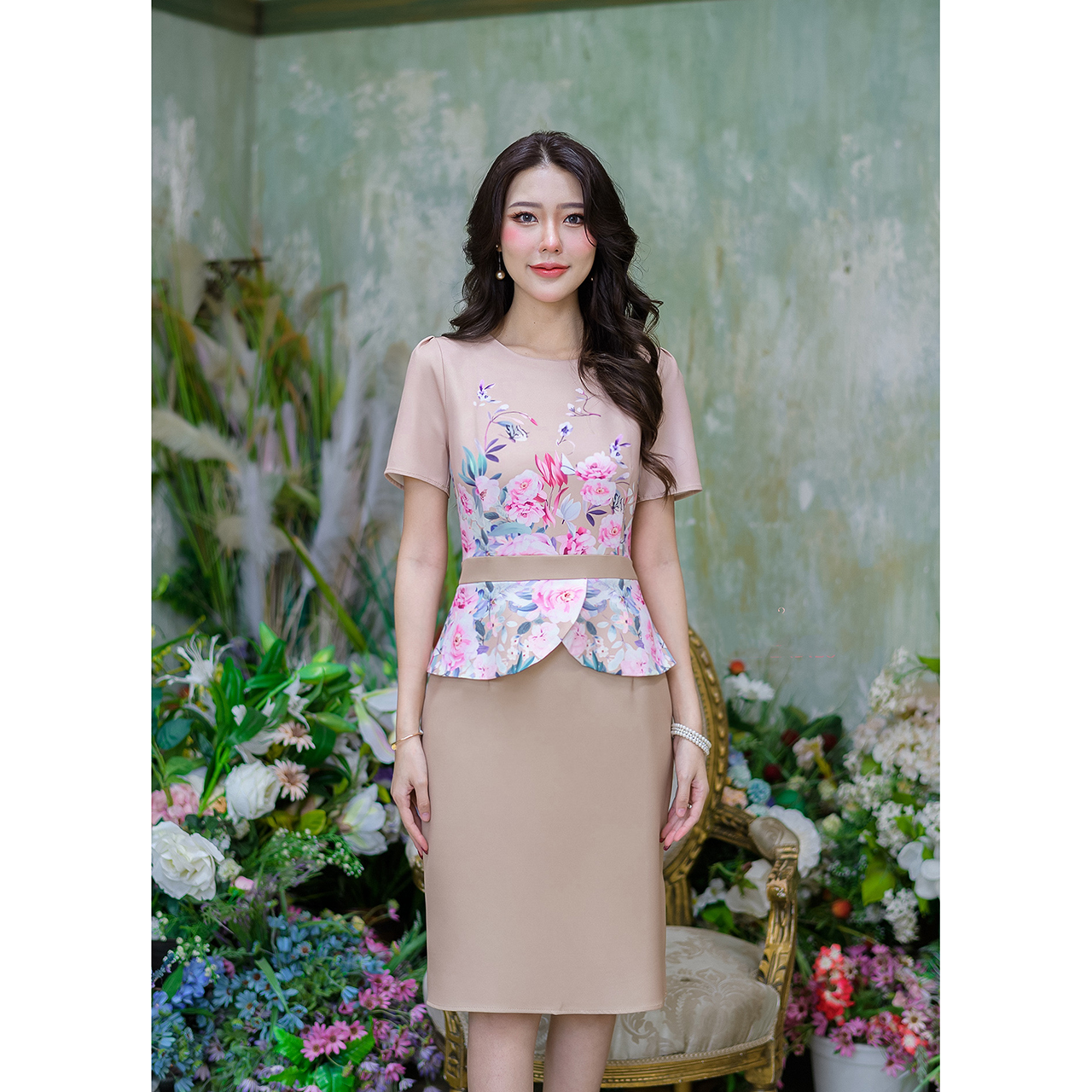 kudapy เดรสสั้นสีชมพู/สีครีมน้ำตาล ผ้าพื้นทอผสมเนื้อดี ผ้านิ่มยับยาก เนื้อผ้าเย็นใส่สบาย