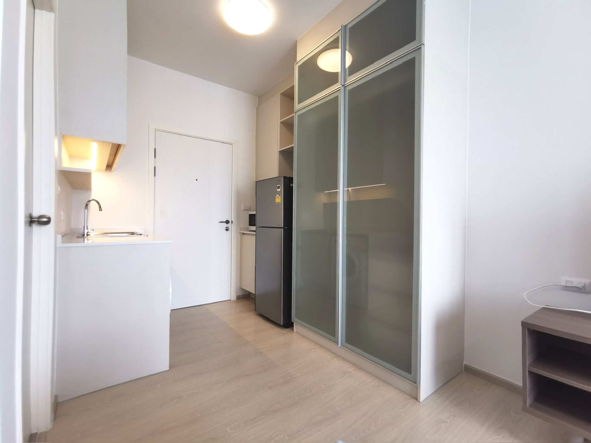 โซนพื้นที่ MRT ห้วยขวาง ให้เช่าห้องแบบ Studio 1ห้องน้ำ คอนโด Chapter One Eco Ratchada-Huai Khwang (แชปเตอร์วัน อีโค รัชดา-ห้วยขวาง) High Rise ขนาดห้อง 23 ตรม. ชั้น 9 ตึก H