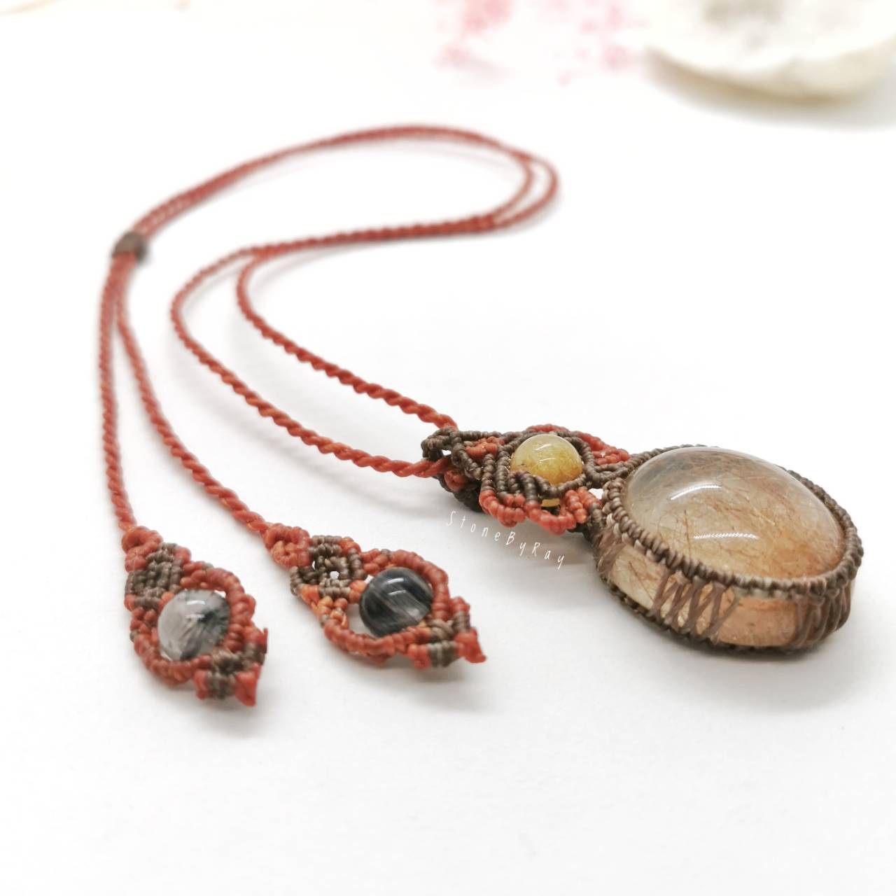 สร้อยคอเชือกถักจี้หินไหมนาค Red Rutilated Quartz