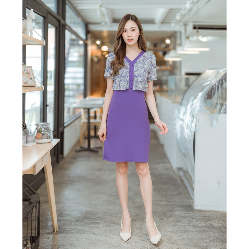 kudapy เดรสสั้นสีเขียว/สีชมพู/สีม่วง เดรสใส่ทำงานท่อนบนลายดอกมีกระดุมกลางอก