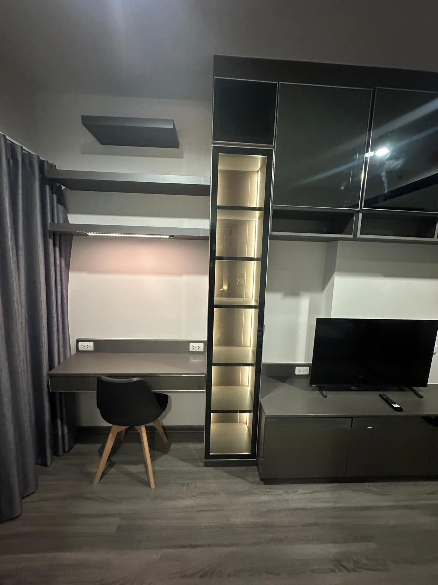 ปล่อยเช่าคอนโด IDEO Chula - Samyan (ไอดีโอ จุฬา - สามย่าน) - ตกแต่งน่าอยู่เฟอร์เครื่องใช้ไฟฟ้าครบครั้น - การเดินทาง: MRT สามย่าน