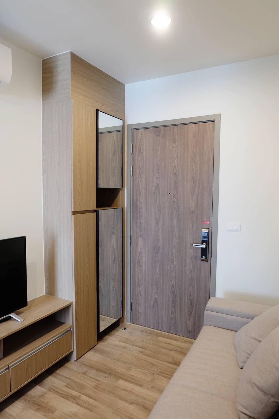 ให้เช่า นิช โมโน สุขุมวิท – แบริ่ง เฟอร์ครบพร้อมเข้าอยู่