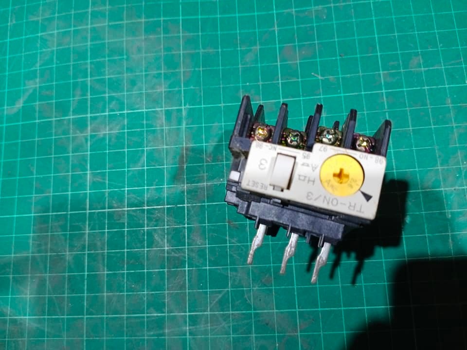 FUJI TR-ON/3 range 1.7 - 2.6A OVERLOAD RELAY