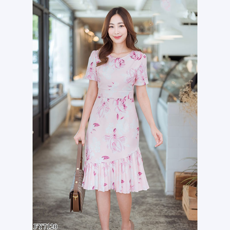 kudapy เดรสสั้นสีชมพู,สีฟ้า กระโปรงกึ่งพลีทใส่แล้วดูดีน่ารัก คุณหนู