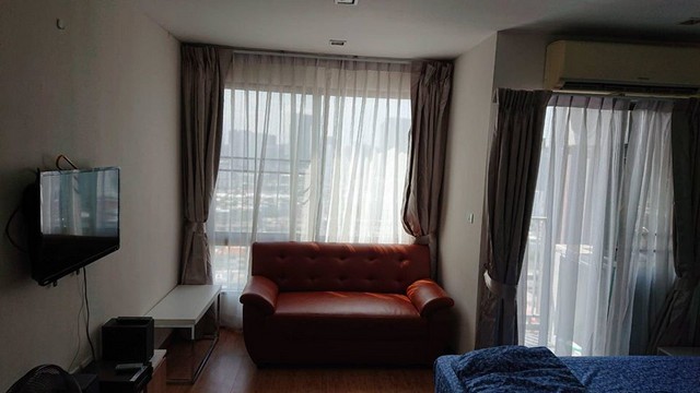 Casa Condo Asoke - Dindaeng ให้เช่าขายชั้น24ทิศตะวันออกเฟอร์ครบ