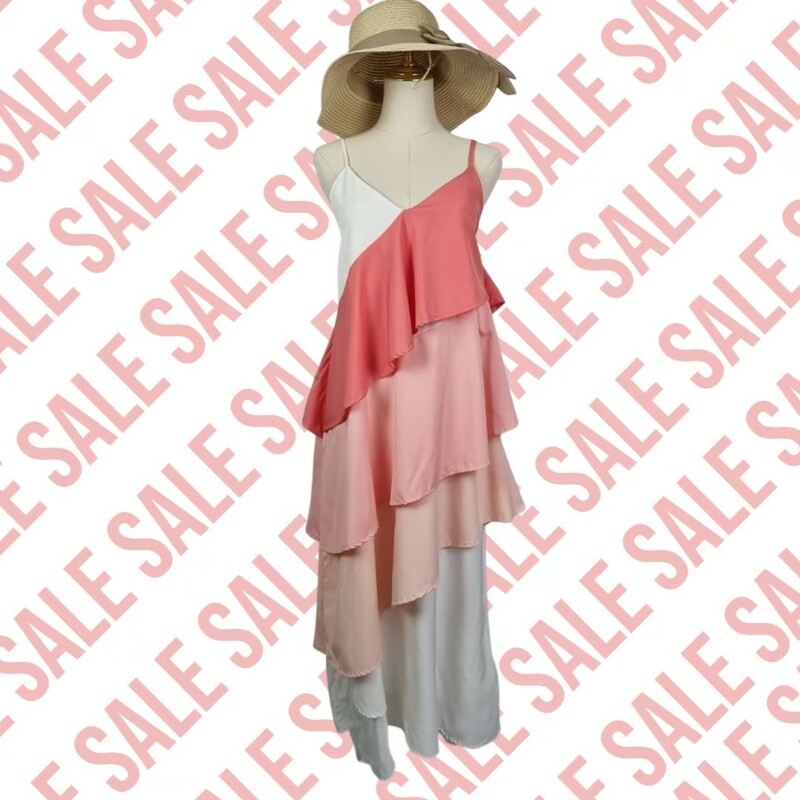 kudapy Maxi Dress เดรสยาว สายเดี่ยว ดึงยางด้านหลัง ดีเทลการเย็บผ้าไล่โทนสีต่อเป็นชั้นๆ