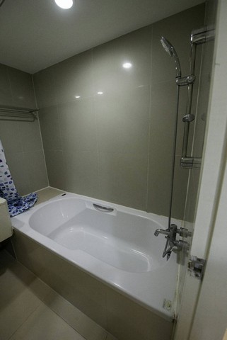 ให้เช่า เดอะ เทรนดี้ คอนโดมิเนียม ห้อง Studio 18,000