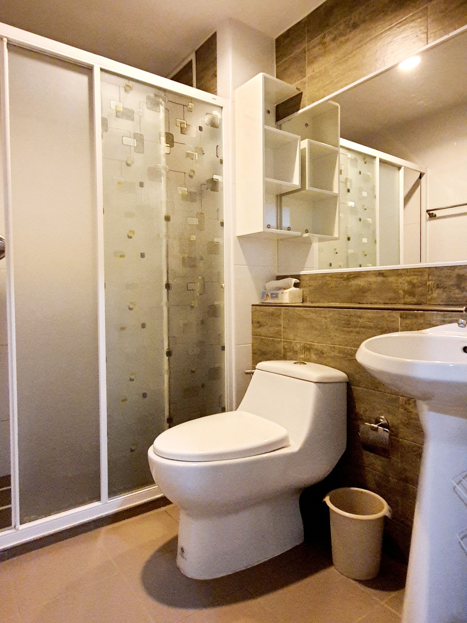 ขายถูกคอนโด Regent Orchid Talad Plu (รีเจนท์ ออร์คิด ตลาดพลู) - โซนพื้นที่ BTS คลาดพลู - ห้องแบบ 1ห้องนอน 1ห้องน้ำ - ขนาดห้อง 32 ตรม. ชั้น 2