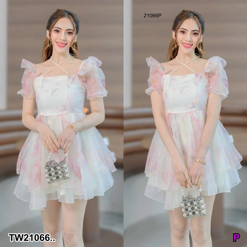 kudapy เดรสสั้นสีขาว/สีชมพู/สีเทา แขนตุ๊กตา ผ้าย่นแต่งกลิตเตอร์ ใส่แล้วไม่ร้อน โทนสีใส่ง่าย ดีไซน์สวย