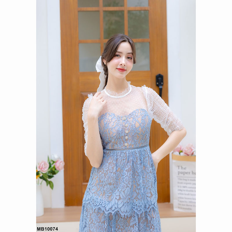 kudapy เดรสสั้นสีฟ้าขาว ลูกไม้ไหล่ตาข่าย ใส่ดูสวยลูกคุณหนู