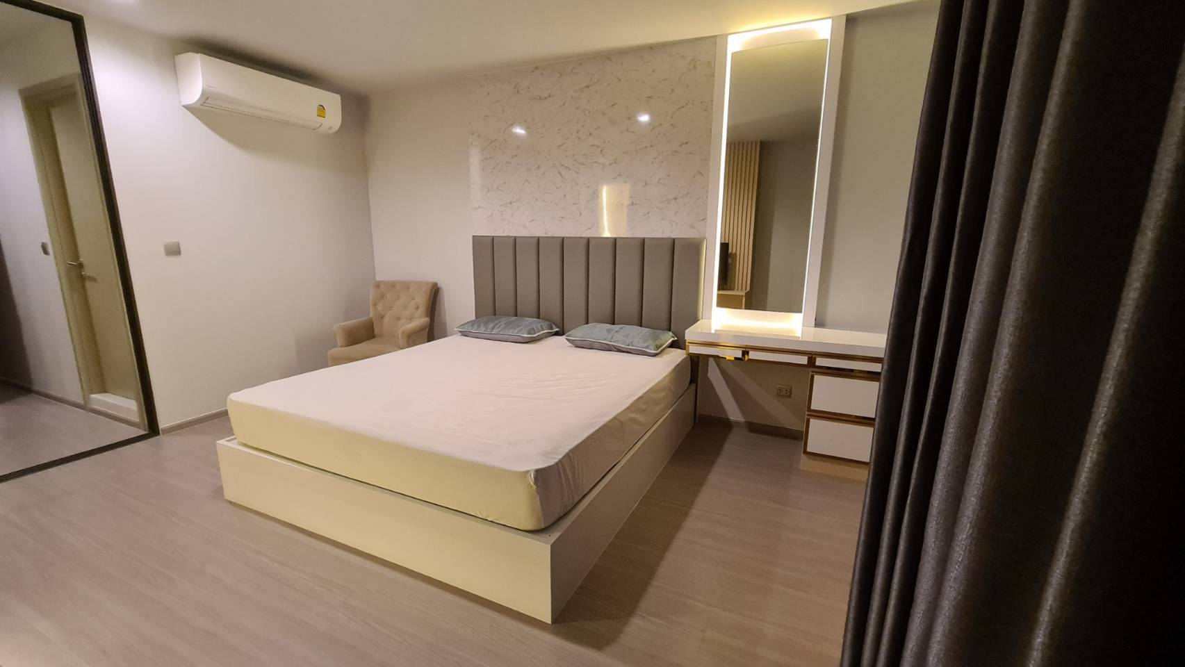 ให้เช่าคอนโด Life Ladprao (ไลฟ์ ลาดพร้าว) 1ห้องนอน / 1ห้องน้ำ ขนาด 27 ตรม. ชั้น 37 ตึก A ค่าเช่า 18,000 ต่อเดือน รถไฟฟ้า BTS ห้าแยกลาดพร้าว