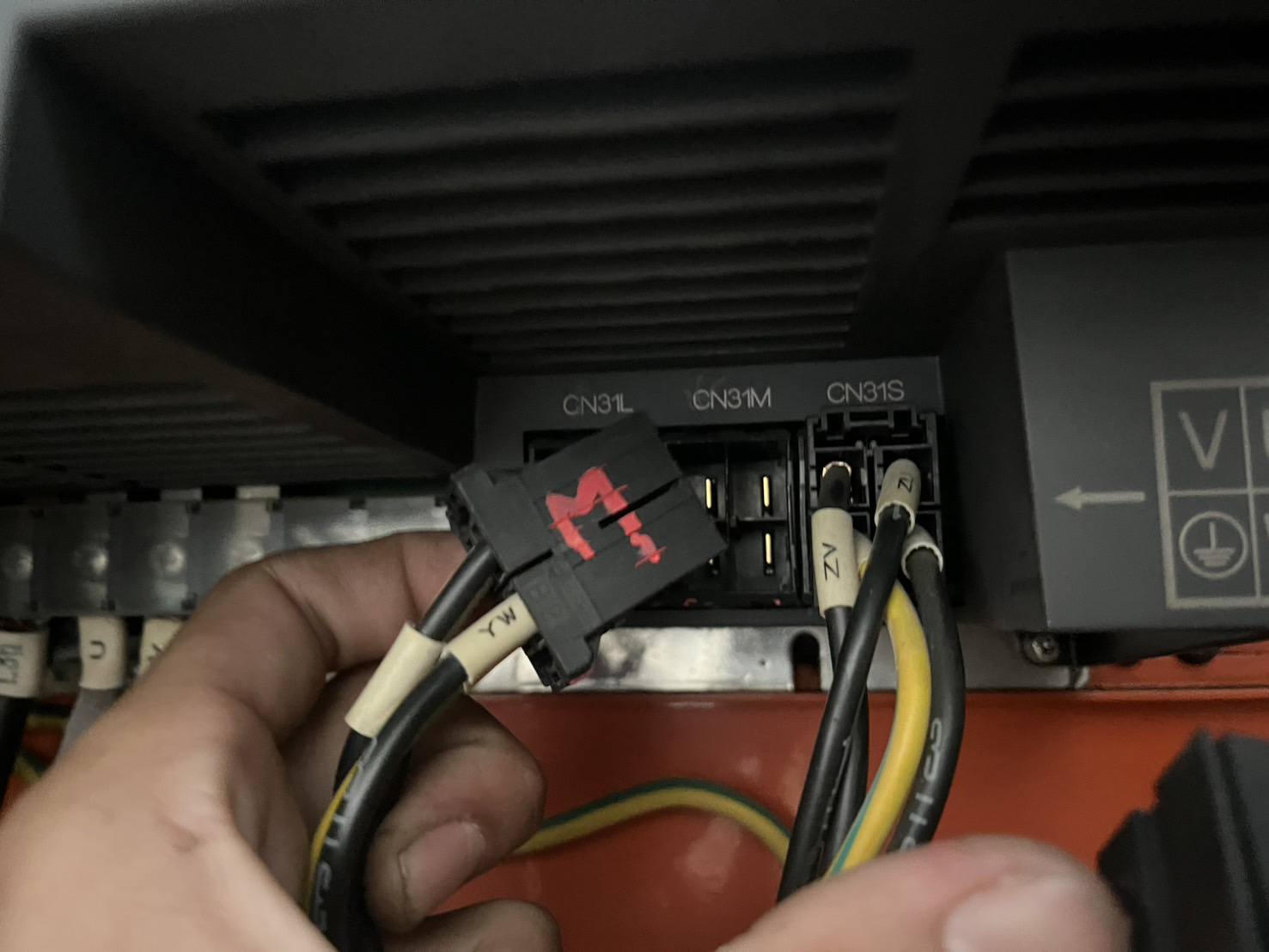 งาน Hartford cnc