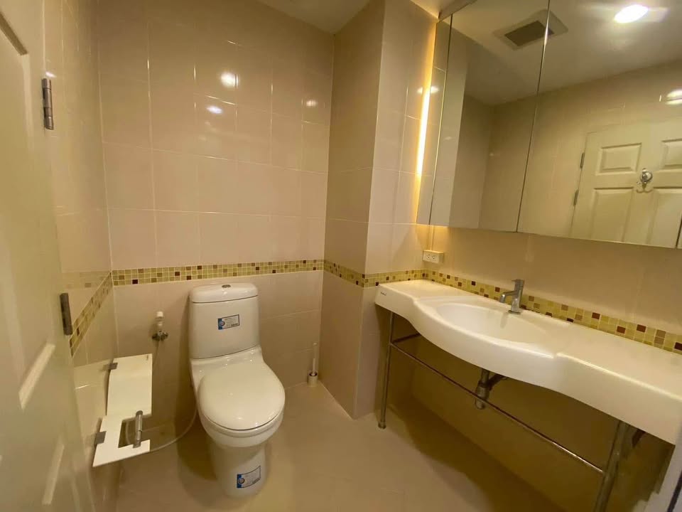 ให้เช่าห้องแบบ 1ห้องนอน 1ห้องน้ำ โซนพื้นที่ MRT ลาดพร้าว คอนโด ไลฟ์ แอท รัชดา ลาดพร้าว 36 (Life @Ratchada Ladprao 36) High Rise ขนาดห้อง 41 ตรม. ชั้น 12 ตึก B