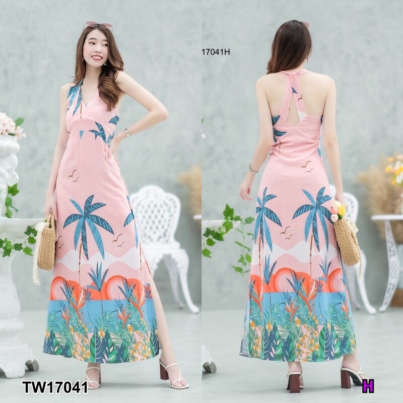 kudapy Maxi dress คอวีลายต้นมะพร้าวสุดชิคสีเขียว/สีขาว ดีเทลตัดต่อช่วงใต้อก สายไขว้ด้านหลัง ผ่าด้านข้าง 1 ข้าง