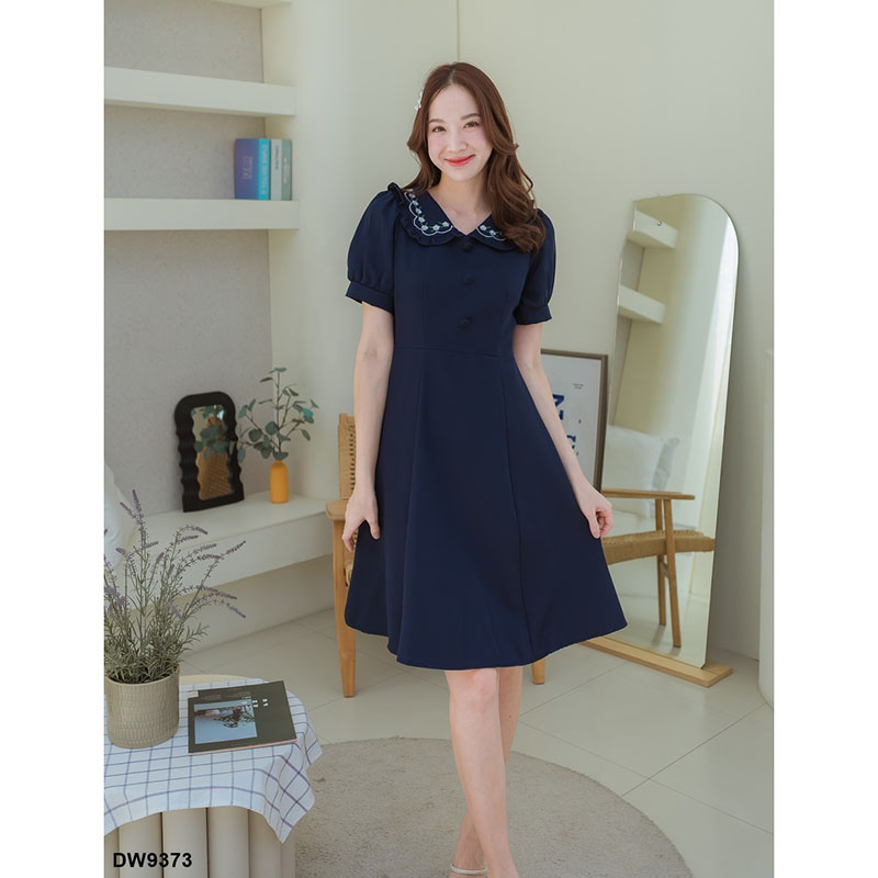 kudapy เดรสสั้นสีฟ้า/สีส้ม/สีกรม ปกคอปักทรงบาน