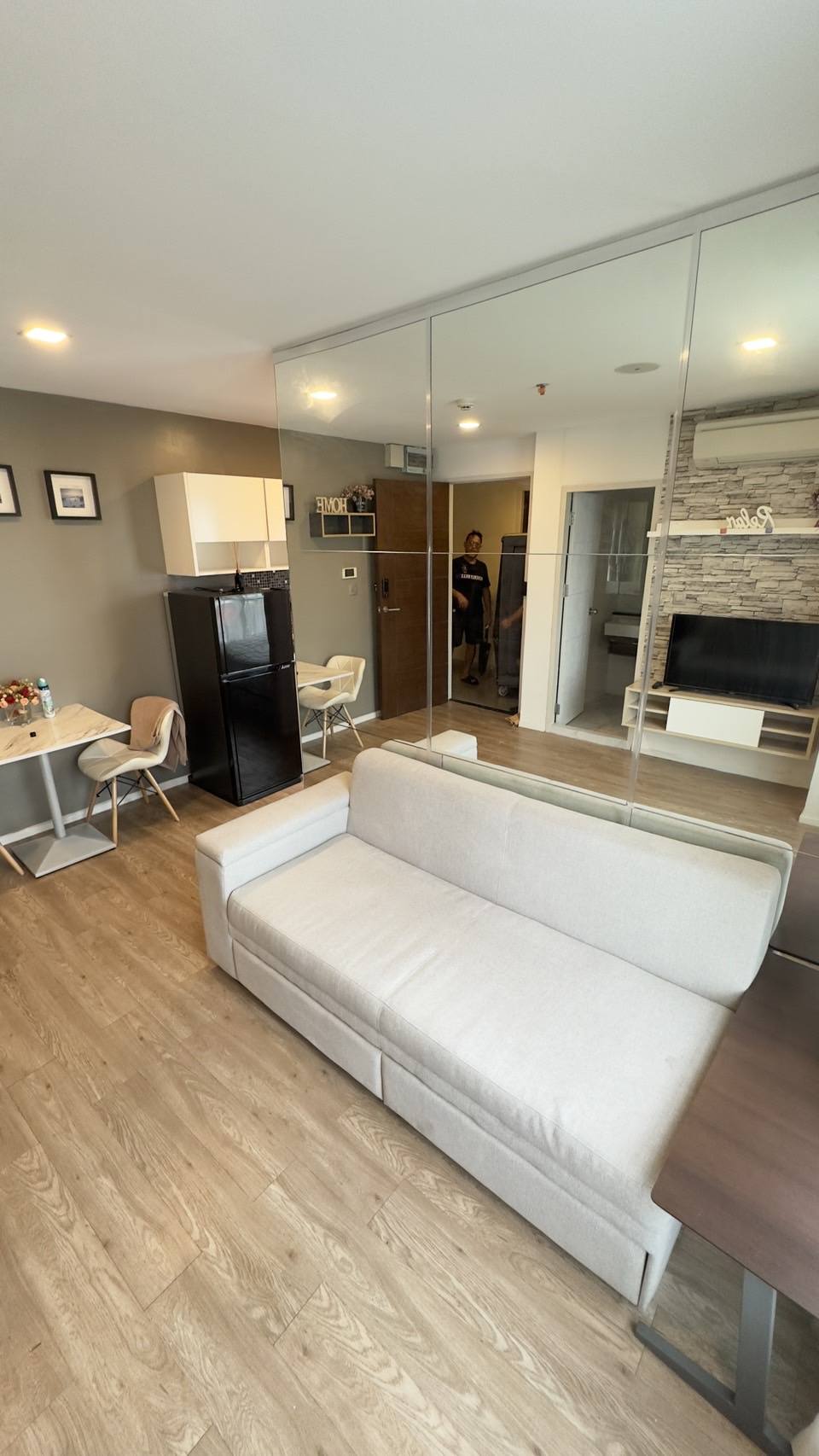 ให้เช่าคอนโด Episode Phahol - Sapanmai (เอพพิโซด พหลฯ - สะพานใหม่) Low Rise โซนพื้นที่ BTS สายหยุด เกษตร ศรีปทุม