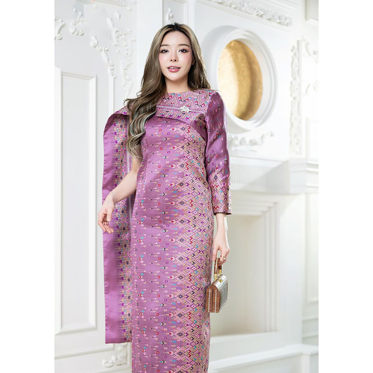 kudapy เดรสยาวสีม่วง/สีเขียว มณีจันทร์" งานผ้าไหมทอสุดหรูลายแพรวา ทรงสไบข้าง ทรงสวยดูสง่ามาก