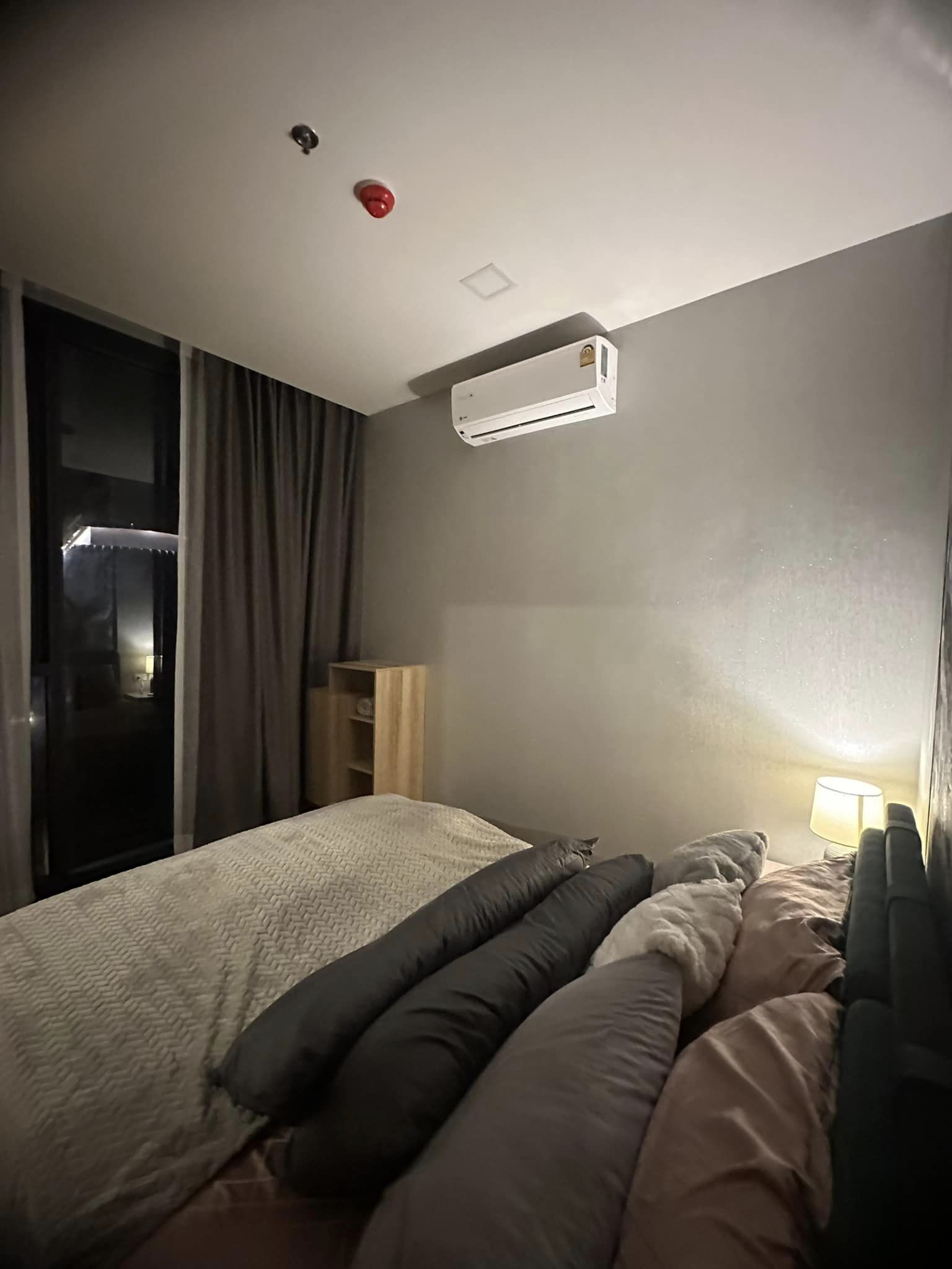 ปล่อยเช่าคอนโด xt phayathai (เอ็กซ์ที พญาไท) - เฟอร์เครื่องใช้ไฟฟ้าครบครั้น - ใกล้ BTS หญาไท/สยาม เซ็นทรัลเวิลด์