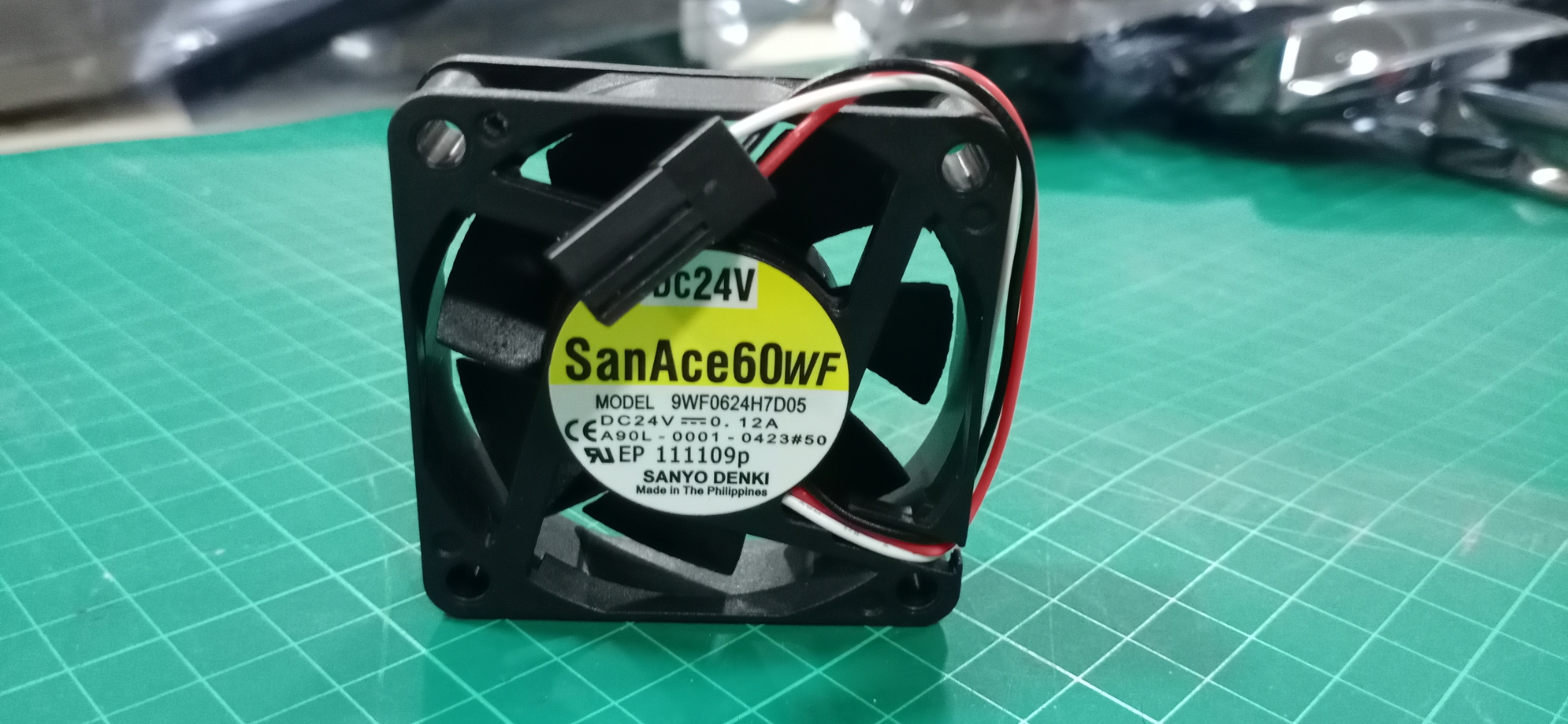 FANUC A90L-0001-0423#50 SANYO 9WF0624H7D05 FNA MOTOR