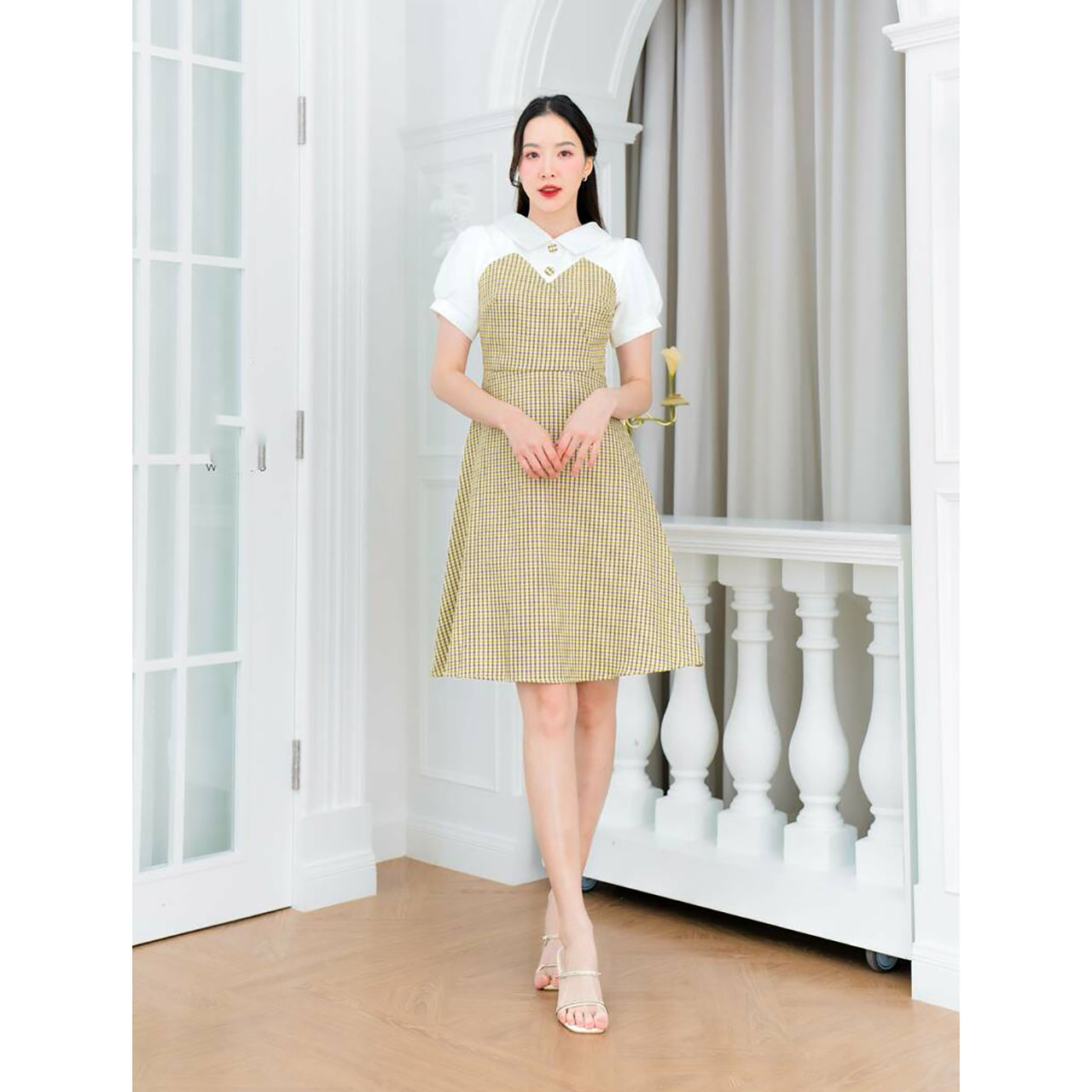 kudapy เดรสสั้นสีกรม สีเหลือง สีชมพู ผ้าลายสก็อตแต่งกระดุม แขนสั้น ใสเที่ยว สวยดูดีมาก