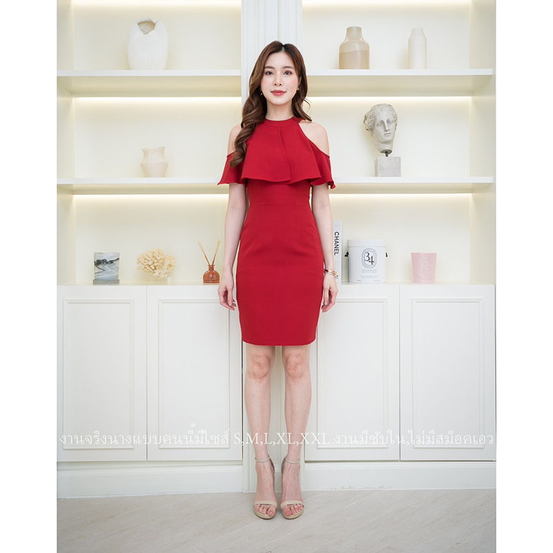 kudapy เดรสสั้นสีไวน์แดง/สีชมพูกลีบบัว/สีฟ้า/สีชมพูอ่อน เว้าไหล่ระบายผ้าบาบี้