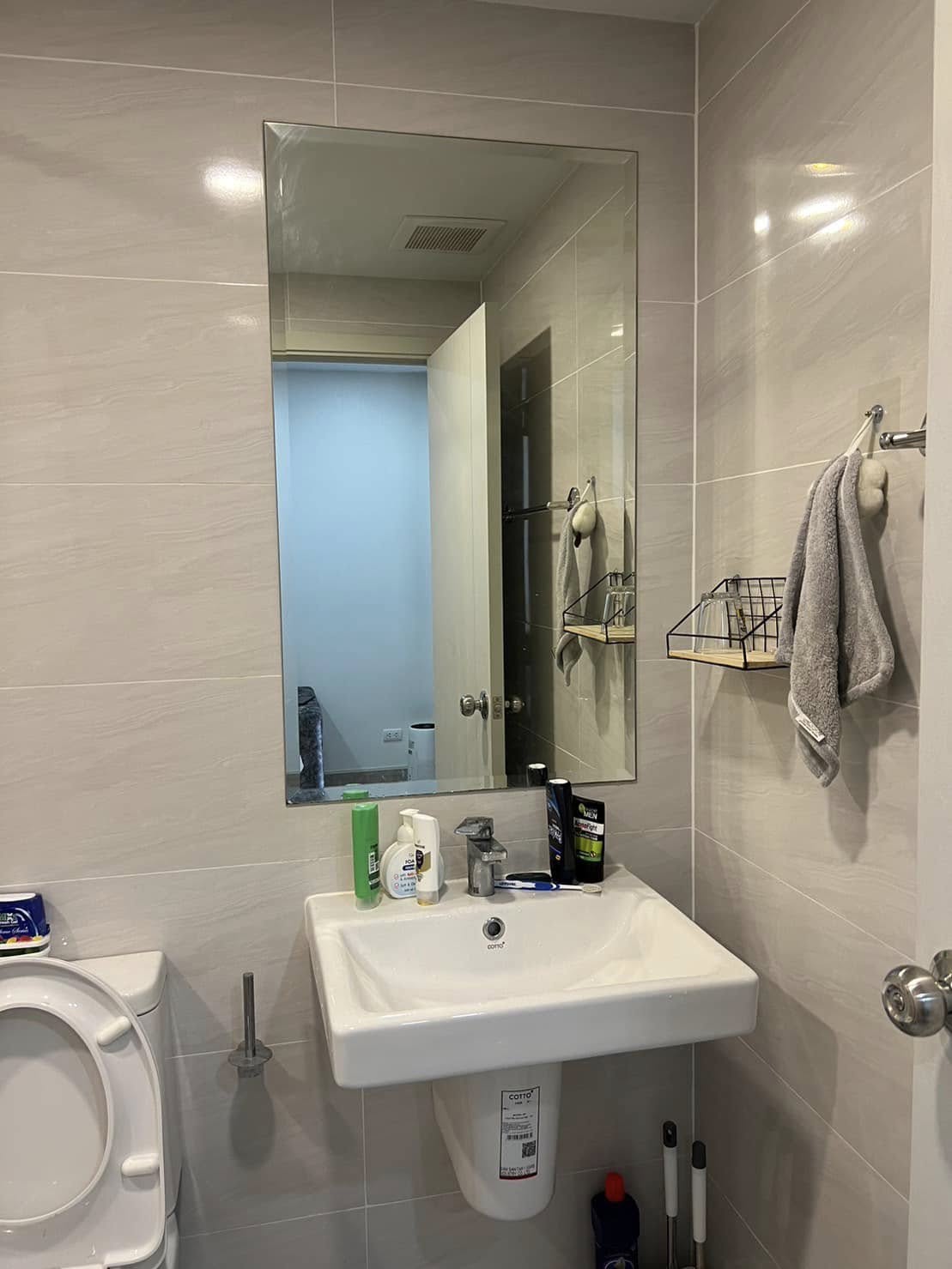 ปล่อยเช่า Supalai City Resort Charan 91 (ศุภาลัย ซิตี้ รีสอร์ท จรัญ 91) - โซนพื้นที่ MRT บางอ้อ 1ห้องนอน 1ห้องน้ำ 1ครัว - ขนาดห้อง 35 ตรม. ชั้น 8 ตึก 4 - ให้เช่า 11,000 ต่อเดือน