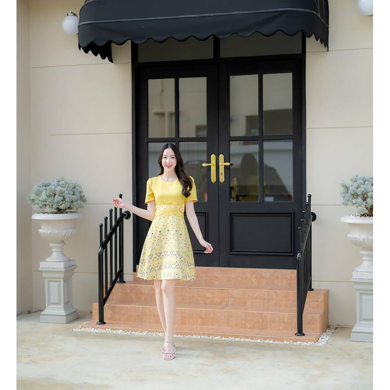 kudapy เดรสสั้นสีม่วง/สีเหลือง ผ้าไทยกระโปรงบานแต่งโบว์เอว