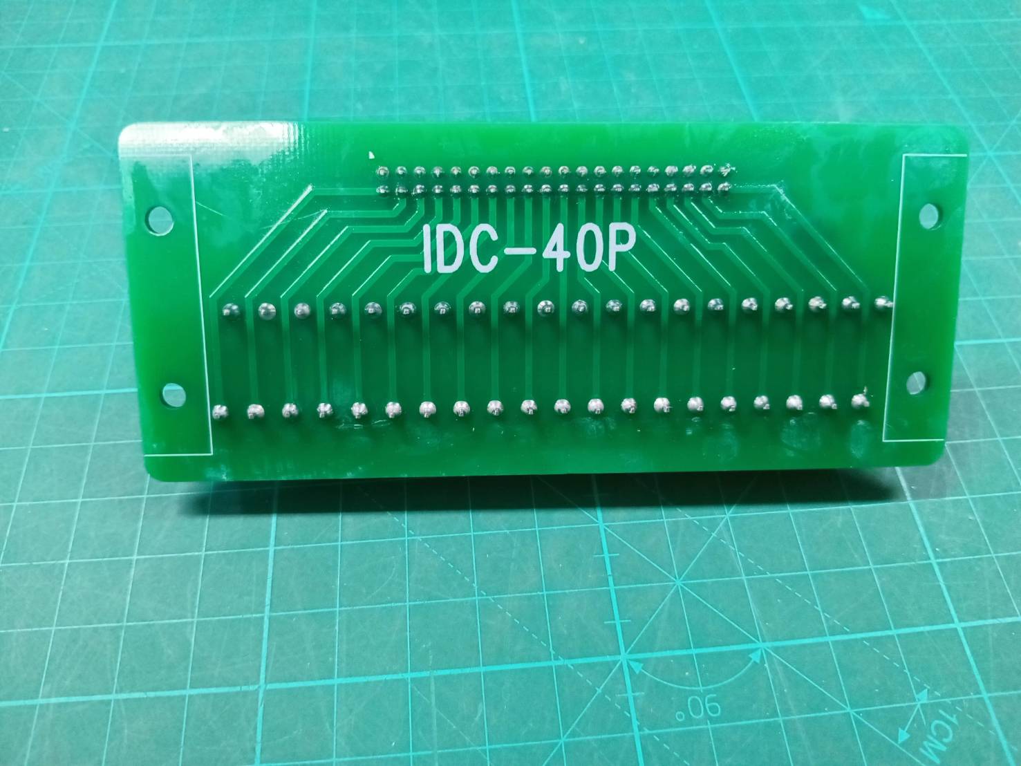 IDC40P-B