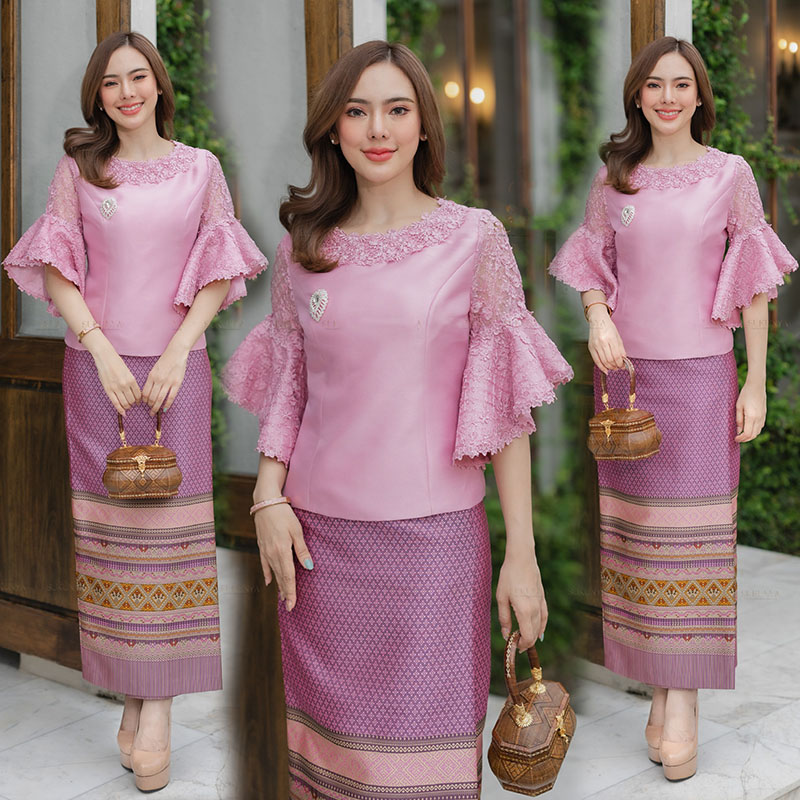 kudapy เสื้อลูกไม้สีชมพู/สีเขียวสี/กรม คอกลอมตอกเลียมตรงคอ แขนทรงบอลลูนผ่าแต่งด้วยลูกไม้เนื้อดี ช่วงตัวอัดกาวมาพร้อมซับในและชิปซ่อนหลัง(เฉพาะเสื้อ)