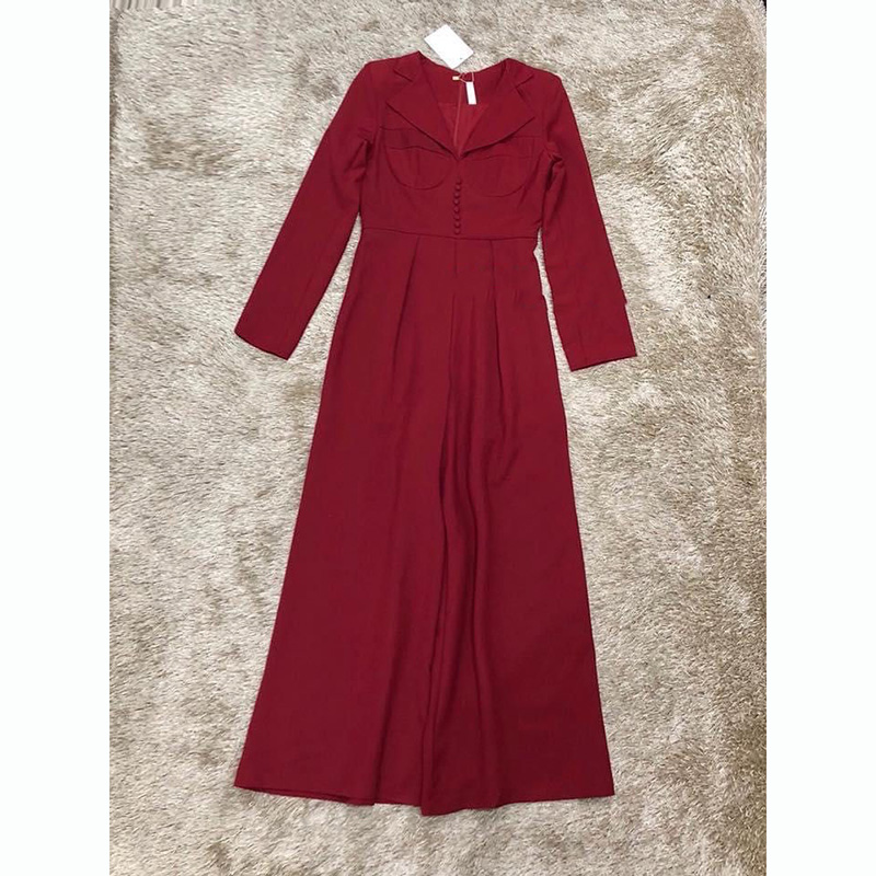 kudapy จั้มสูทขายาวสีขาว/สีแดง แต่งกระดุมช่วงอก ปกวี ซิปด้านหลัง