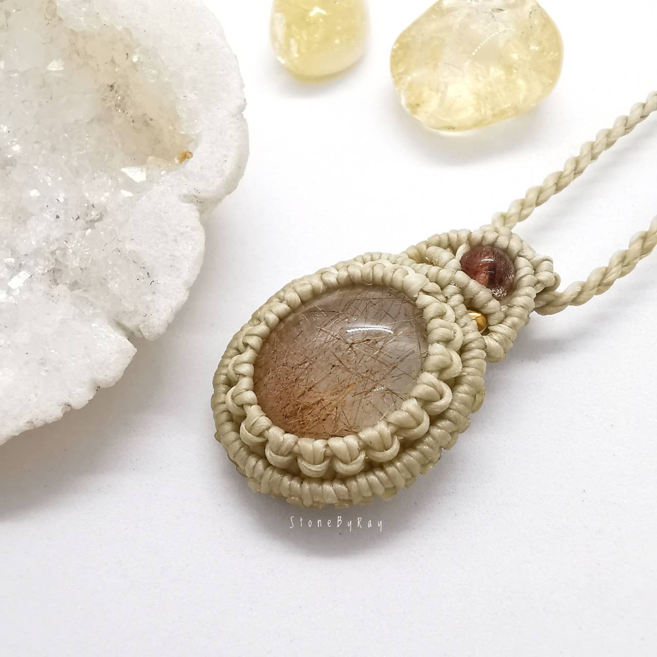 สร้อยคอเชือกถักจี้หินไหมนาค Red Rutilated Quartz