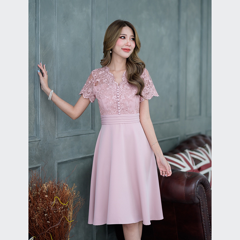 kudapy เดรสคอวีสีชมพูอ่อนหม่น/สีม่วง/สีขาว/สีเขียว/สีดำ รุ่นนี้เป็นสินค้าขายดีทุกสี เดรสสวยหรู ดีไซน์แบบสวยดูแพงมาก