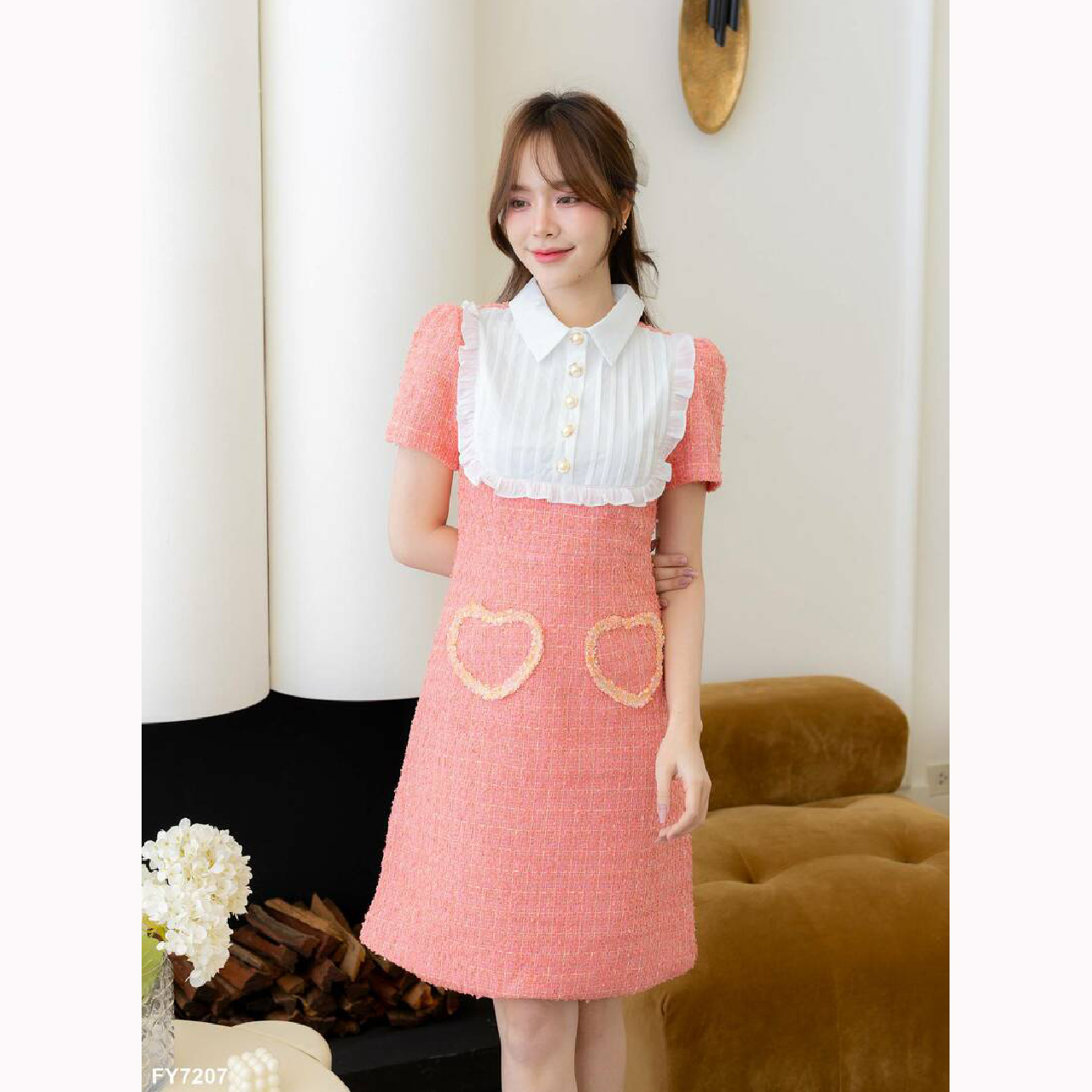 kudapy เดรสสั้นสีชมพู/สีแดง ผ้าทวิตคอปกหัวใจ