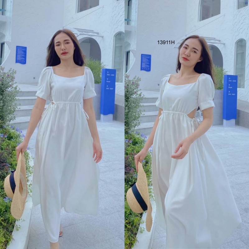 kudapy แม็กซี่เดรสยาวสีขาว,สีเขียว,สีเหลือง เจาะเอวด้านข้าง รูดปรับขนาดเอวเองได้ แขนจีบตุ๊กตา ซิปหลัง ผ้าซาร่าสีพื้น