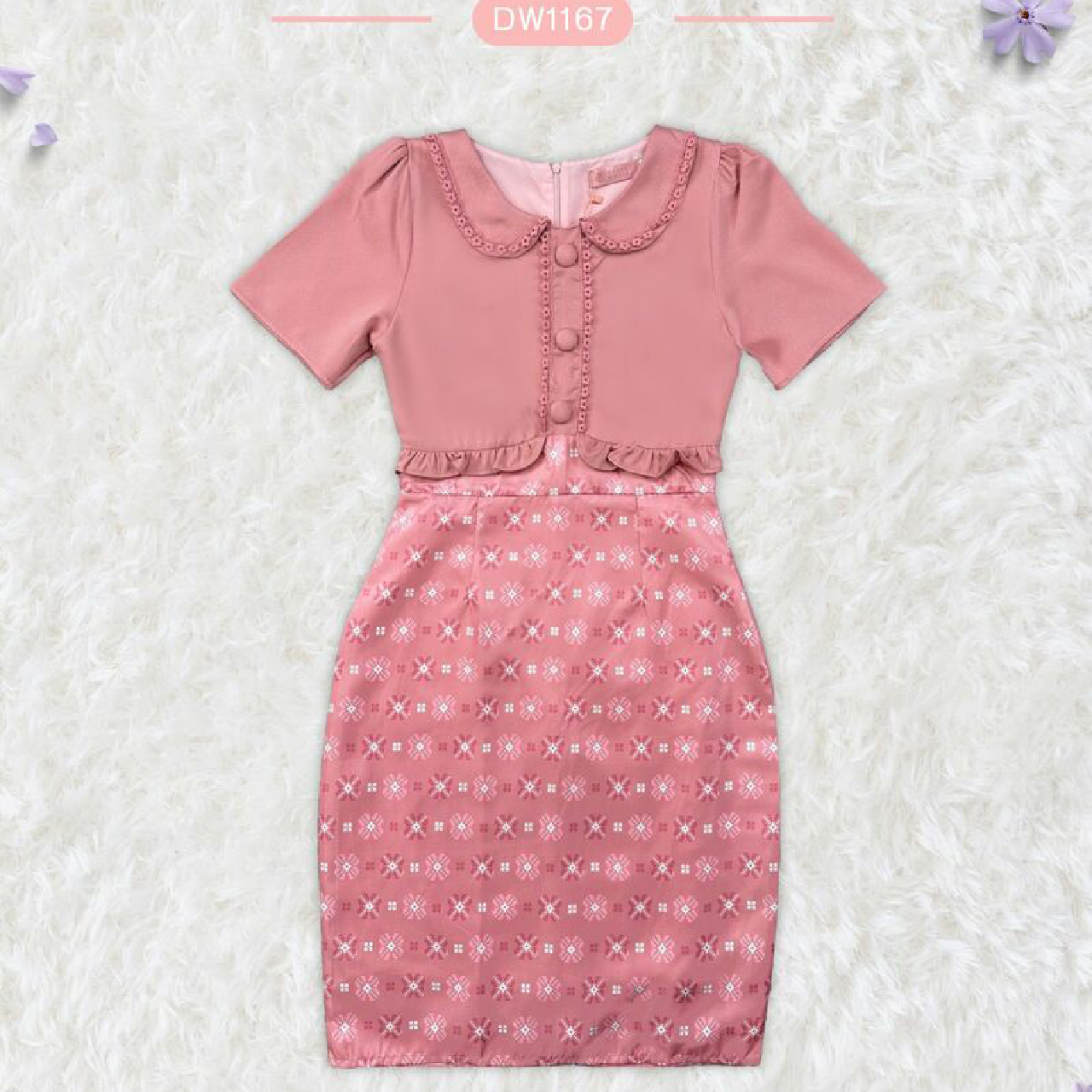 kudapy เดรสสั้นสีกรม/สีชมพู/สีแดง ลายไทยคอปกแต่งกระดุม