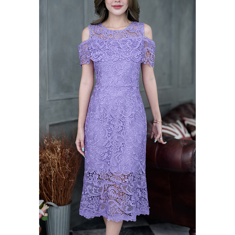 kudapy เดรสสั้นสีชมพู/สีม่วง ลูกไม้เงาทอลายสวยคัดเกรดผ้าเนื้อดีที่สุด แต่งระบายรอบอก ชายกระโปรงแต่งหางปลาระบาย