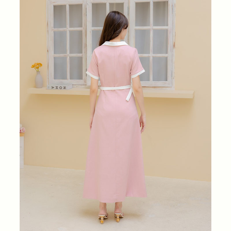 kudapy เดรสยาวสีชมพู/สีครีม/สีดำ เนื้อผ้าอย่างดี มาในทรงคลาสสิคที่ใส่ได้ตลอด สไตล์ติดกระดุมหน้า สีโทนสุภาพแต่งคอปกสุดชิค