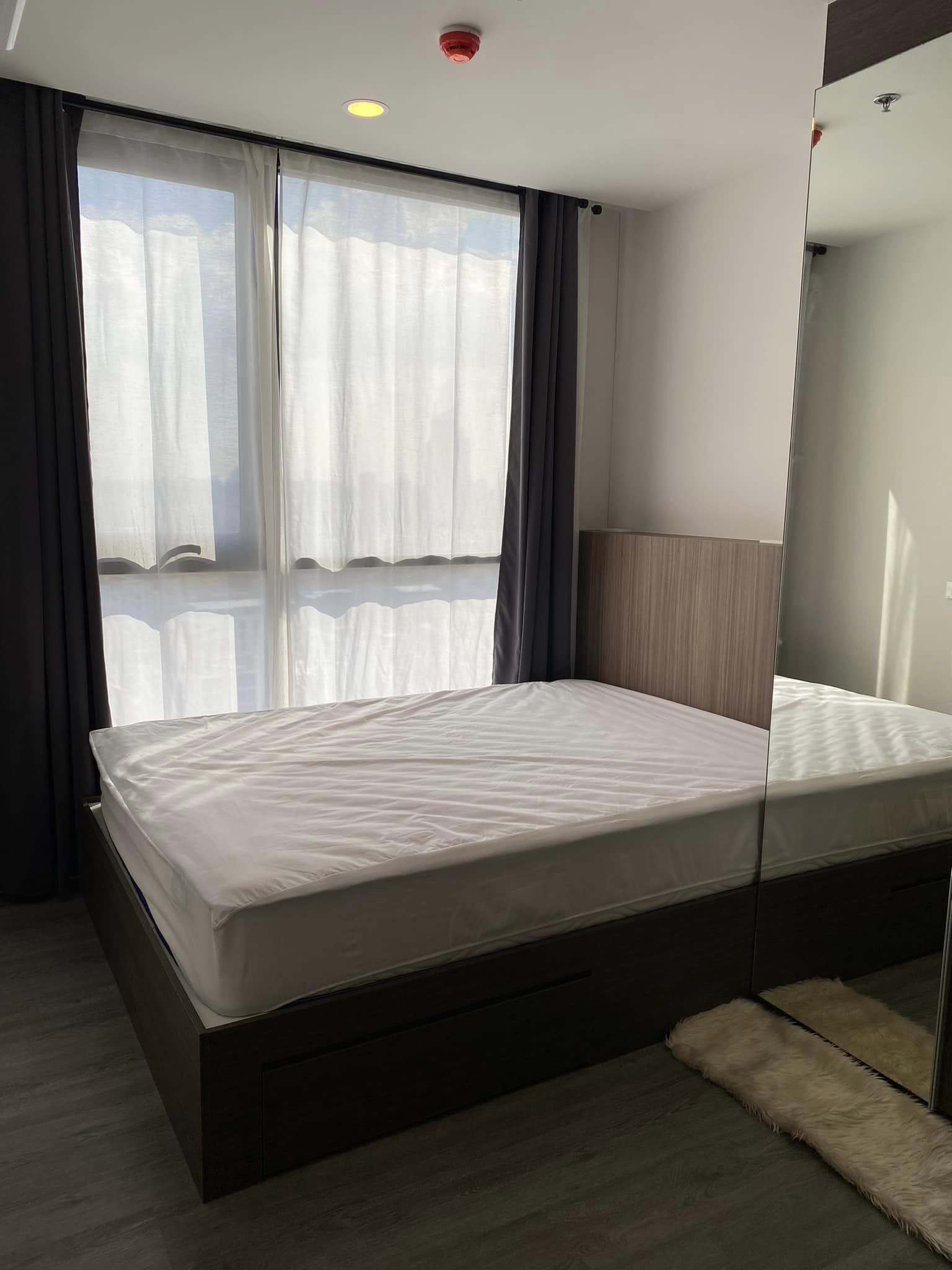 ให้เช่าคอนโด The Origin Ladprao Bangkapi (ดิ ออริจิ้น ลาดพร้าว บางกะปิ) - ตกแต่งเฟอร์ครบห้องใหม่น่าอยู่ - การเดินทาง: ใกล้BTSบางกะปิ