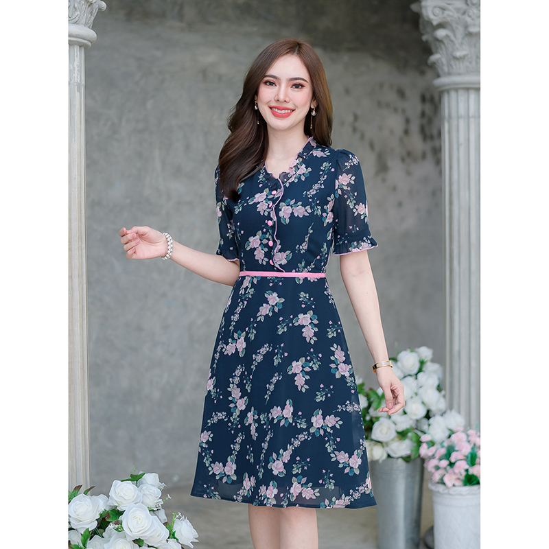 kudapy เดรสสั้นสีชมพู/สีกรม ชีฟองทรงเรียบๆใส่ง่าย ลายสวยหวาน สวยพริ้วใส่สบาย เน้นใส่ได้ทุกวันเป็น มีดีเทลแต่งกระดุมช่วงอก