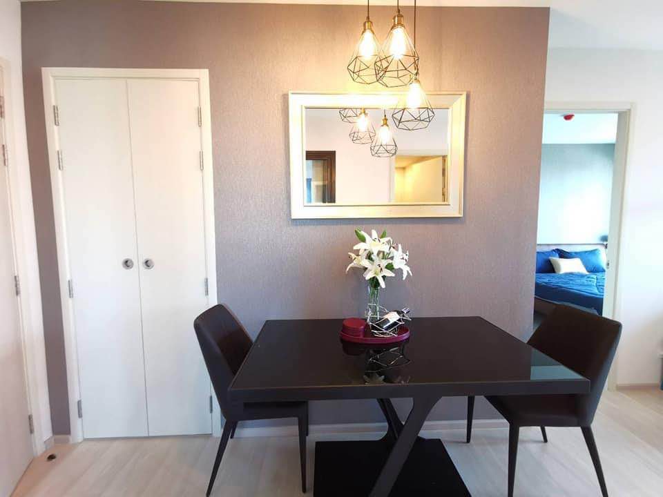 ปล่อยเช่าคอนโด Life Asoke (ไลฟ์ อโศก) - 2ห้องนอน 2ห้องน้ำ 1ห้องนั่งเล่น - ใกล้ MRT เพชรบุรี/มศว./ARLมักกะสัน - ขนาดห้อง 55 ตรม. ชั้น 15