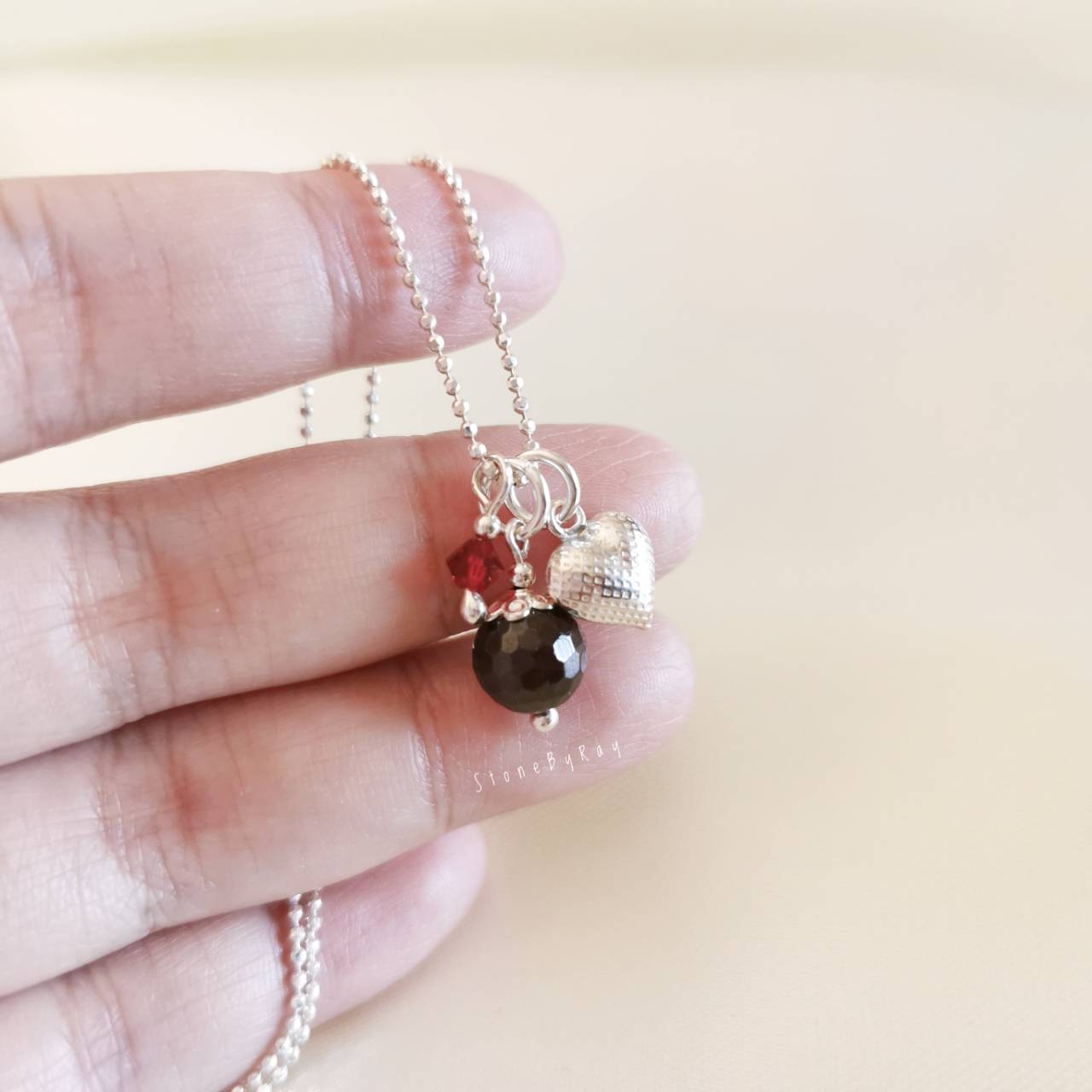 สร้อยคอเงินจี้หินโกเมนและจี้เงินแท้รูปหัวใจ Garnet