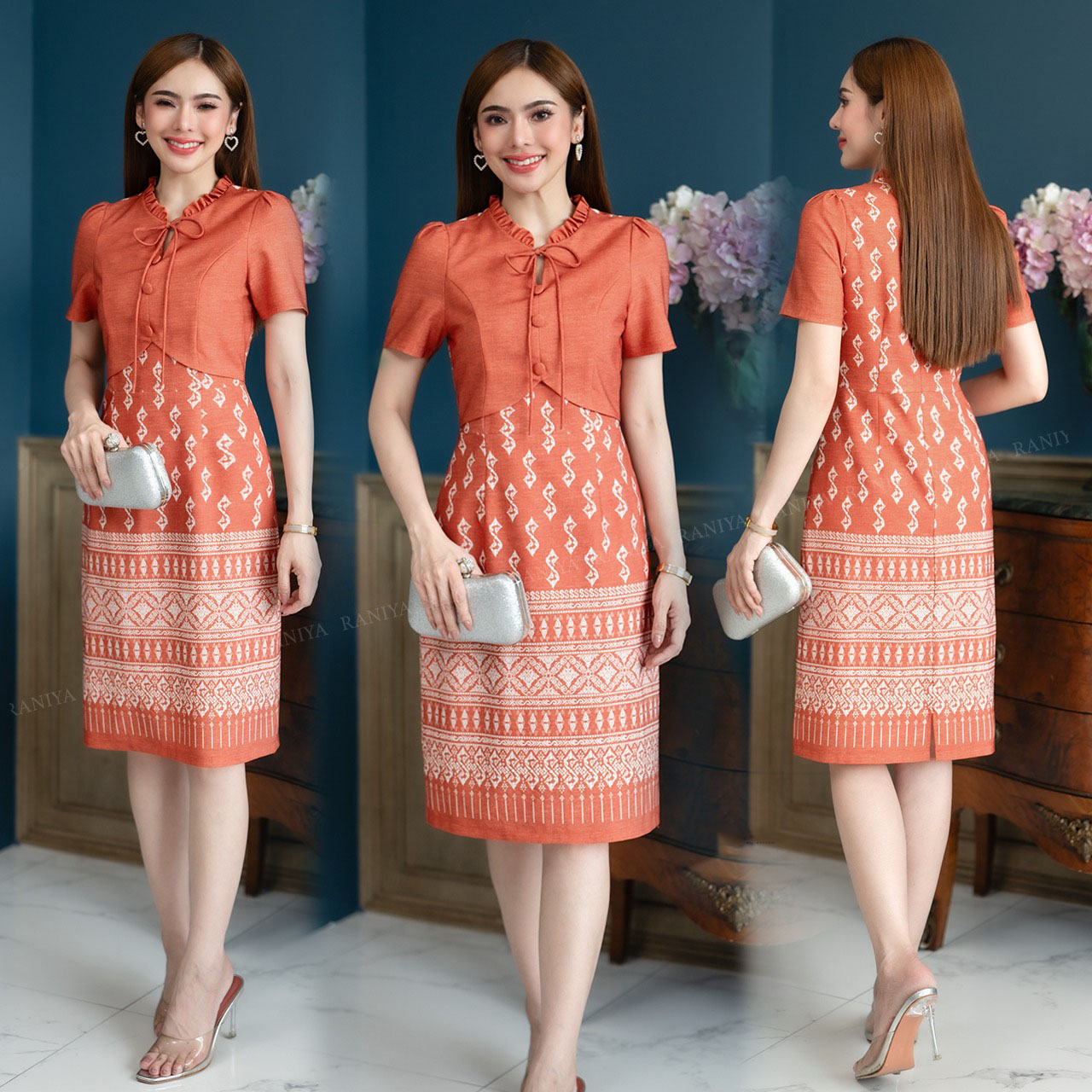 kudapy เดรสสั้นสีสกรม /สีม่วง /สีมัสตาร์ด /สีส้ม งานผ้าโพสลีแบบทอแต่งกั๊กพิมพ์ลายขอ มีซับในและชิปหลังใส่สบาย