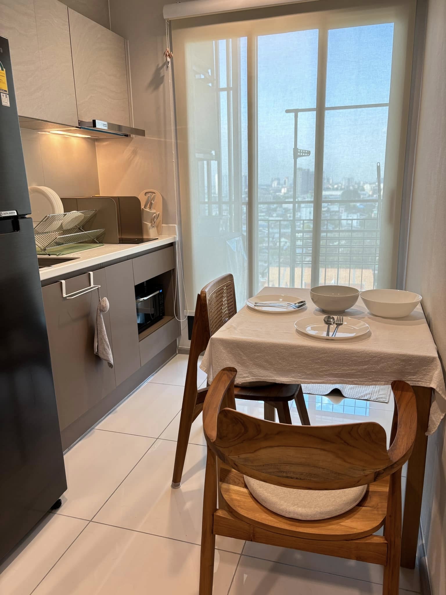 ให้เช่าคอนโด Life Sathorn Sierra (ไลฟ์ สาทร เซียร์รา) - โซนพื้นที่ BTS ตลาดพลู เดอะมอลล์ท่าพระ - ห้องแบบ 1ห้องนอน 1ห้องน้ำ 1ครัวแยก - ขนาดห้อง 32 ตรม. ชั้น 14