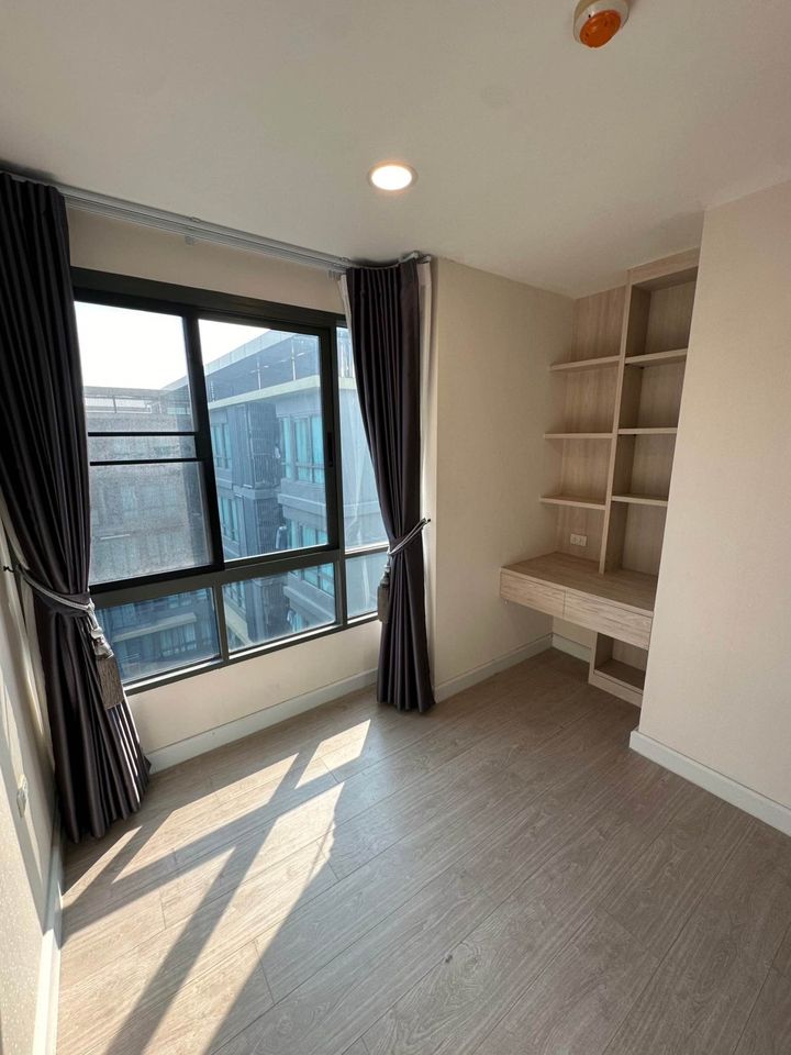 ปล่อยเช่าคอนโด เมโทรลักซ์ โรสโกลด์ พหลฯ-สุทธิสาร (Metro Luxe Rose Gold Phahol-Sutthisan) - 2ห้องนอน 2ห้องน้ำ 1ห้องครัว 1ห้องนั่งเล่น - ใกล้ BTSสะพานควาย - ขนาดห้อง 53 ตรม. ชั้น 8 ตึก A