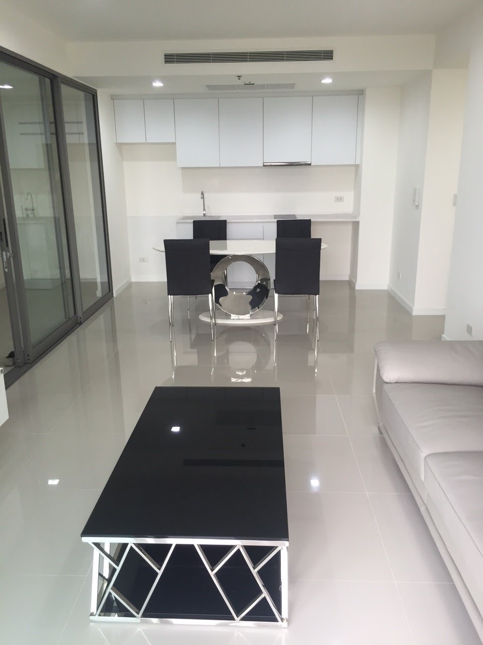 ให้เช่าและขายคอนโดริมแม่น้ำเจ้าพระยา2ห้องนอน Star View พระราม 3 (สตาร์ วิว)