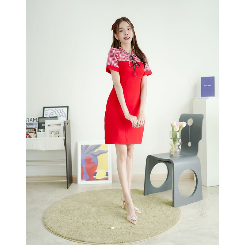 kudapy เดรสสั้นสีแดง/สีชมพู/สีดำ สก็อตผูกโบว์ สวยดูดีใส่สบาย