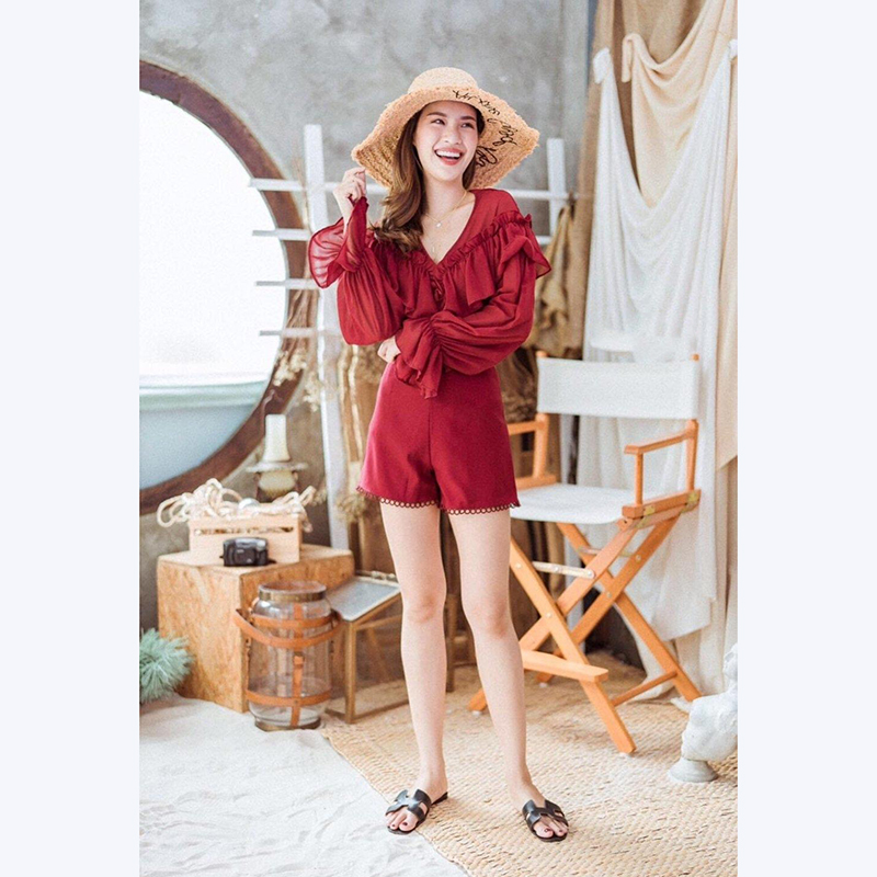 kudapy เซ็ทเสื้อแขนยาวสีส้มอิฐ,เขียว,แดง,เหลือง แต่งระบายด้านหน้า แมชกับเกางเกง