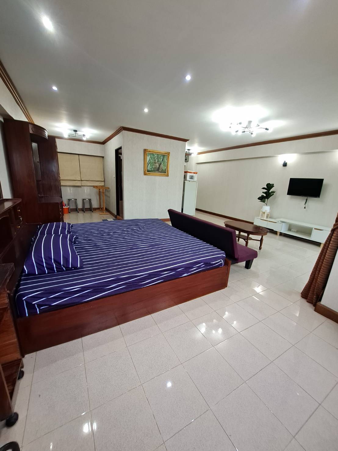 คอนโด Thonglor Tower (ทองหล่อ ทาวเวอร์) High Rise โซนพื้นที่ BTS ทองหล่อ ให้เช่าห้องแบบ Studio 1ห้องน้ำ ขนาดห้อง 50 ตรม. ชั้น 11 ตึก B